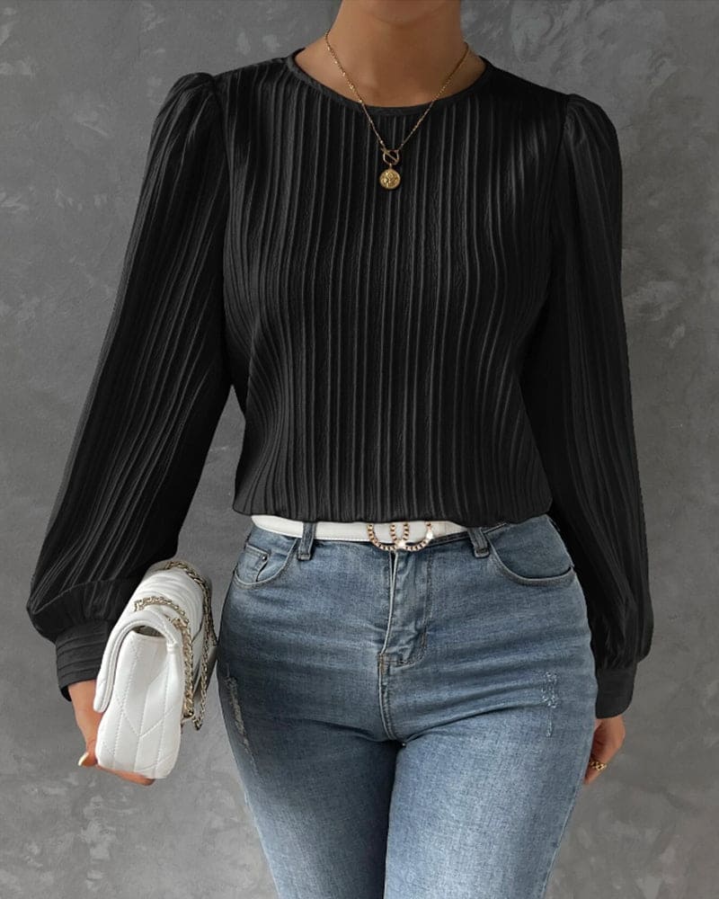 Olivia – Blus i raffinerad stil
