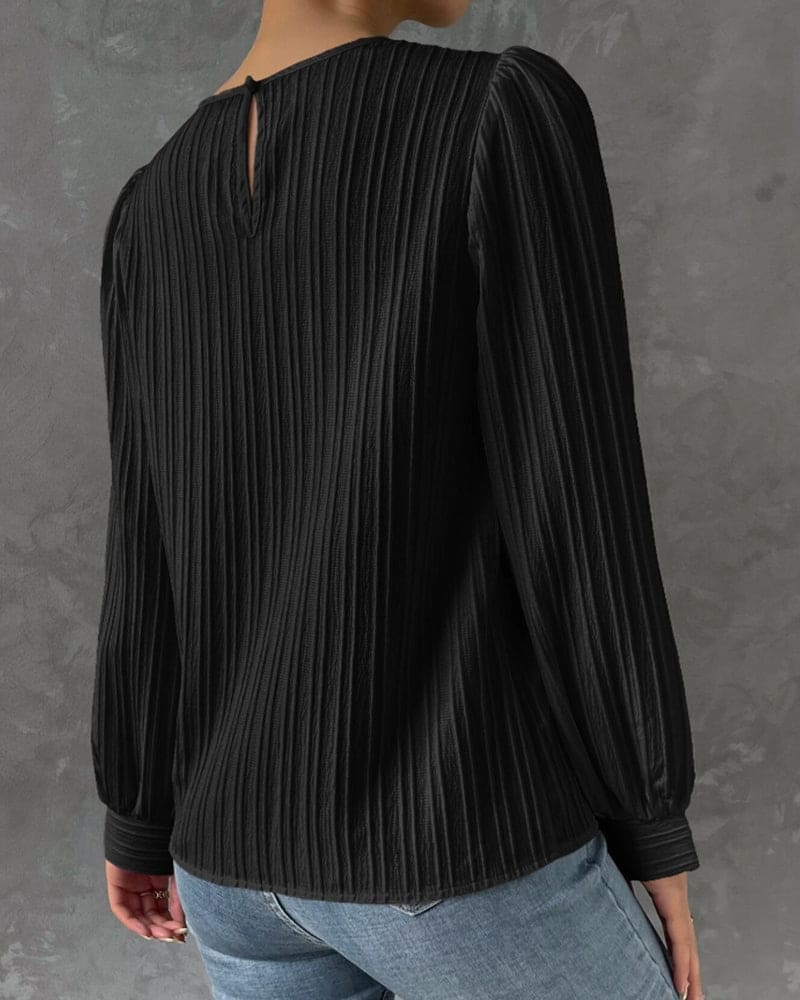 Olivia – Blus i raffinerad stil