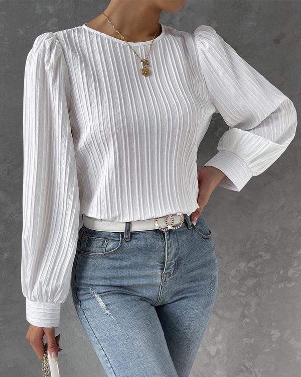 Olivia – Blus i raffinerad stil