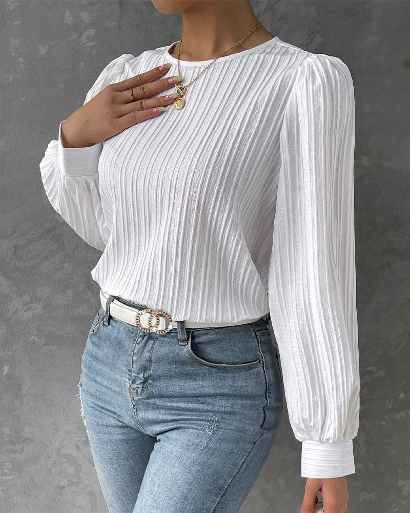 Olivia – Blus i raffinerad stil