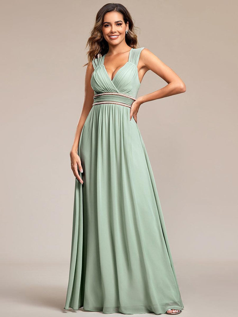 Robe longue de demoiselle d'honneur froncée à col en V