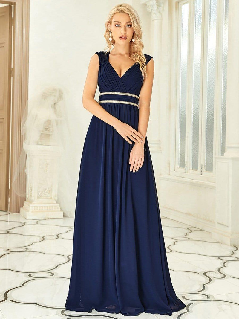 Robe longue de demoiselle d'honneur froncée à col en V
