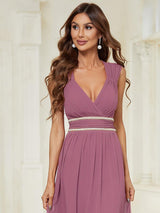 Robe longue de demoiselle d'honneur froncée à col en V